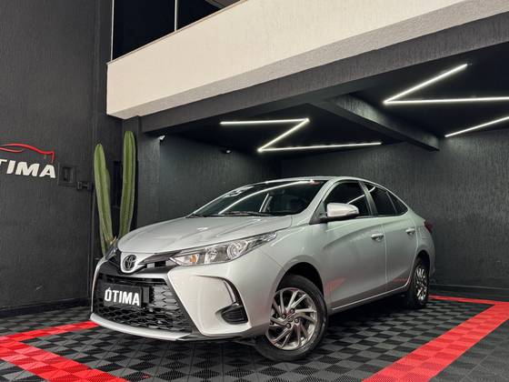 TOYOTA YARIS 1.5 16V FLEX SEDAN XS MULTIDRIVE TOYOTA YARIS 1.5 16V FLEX SEDAN XS MULTIDRIVE